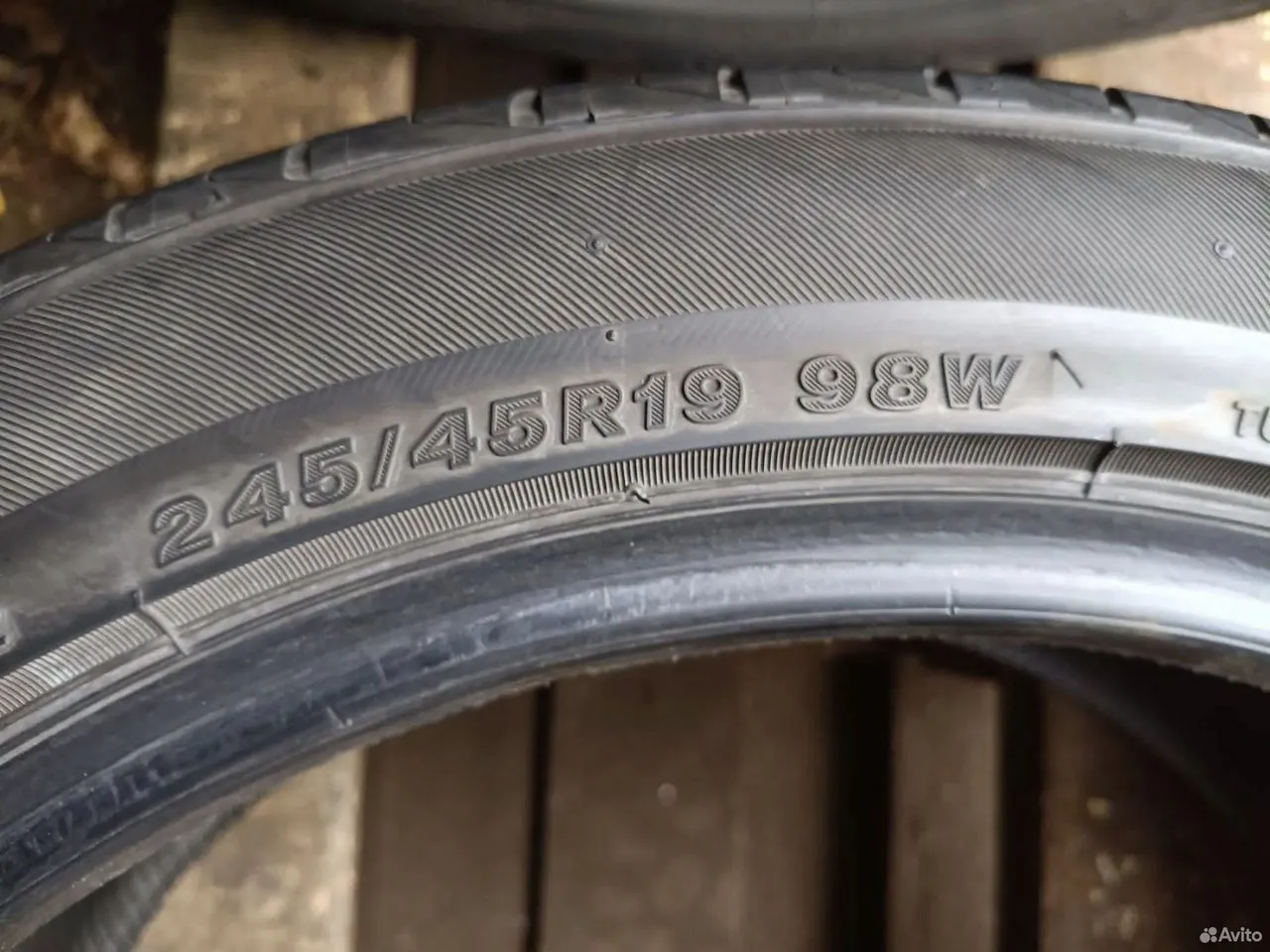 Bridgestone Regno GR-XI 245/45 R19 98W, фото 5
